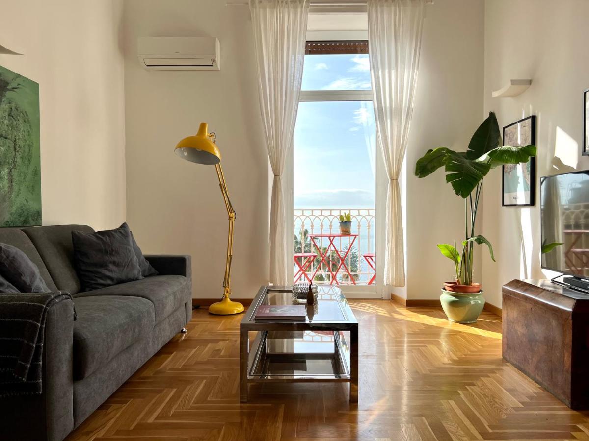 Casa Posillipo Apartment เนเปิลส์ ภายนอก รูปภาพ